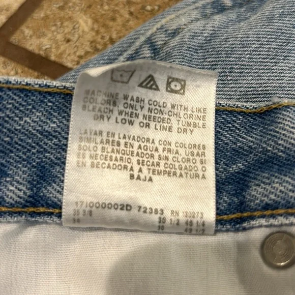 WRANGLER® FIVE STAR PREMIUM DENIM REGULAR FIT JEAN IN LT STONEWASH - Picture 12 of 13